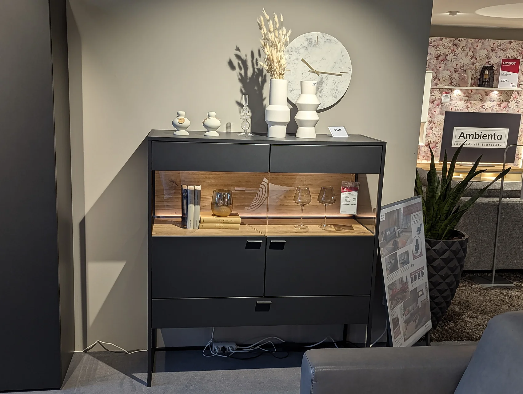 Highboard mit Beleuchtung – Anthrazit & Eiche rustico