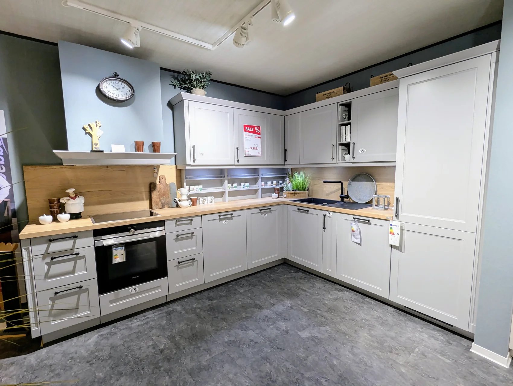 Angebotsküche Cascada