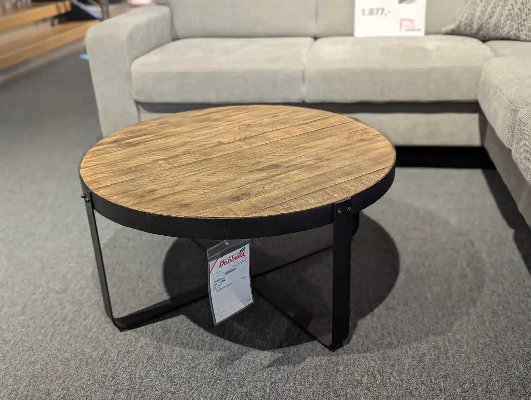 Runder Couchtisch in Eicheoptik